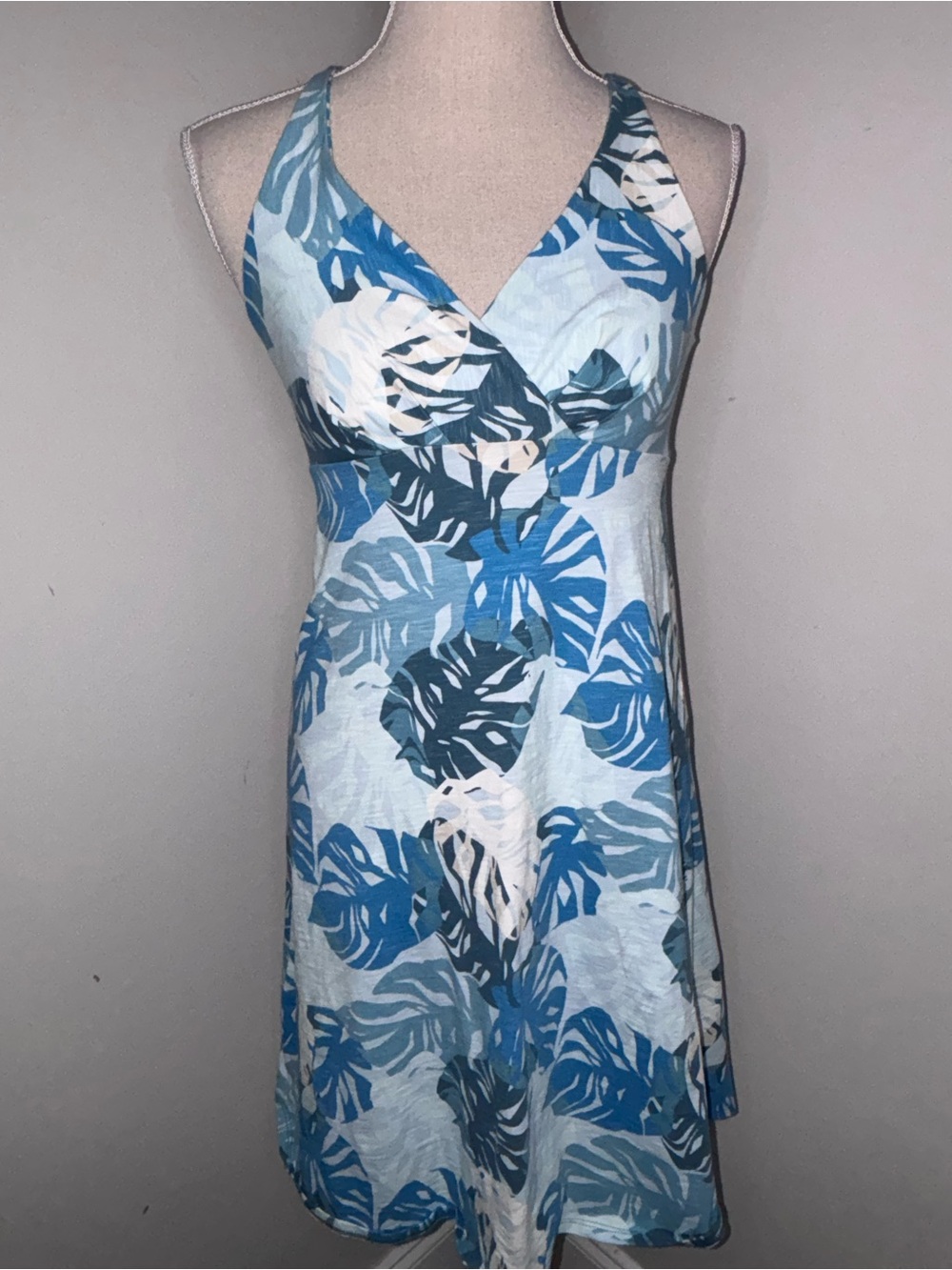 Patagonia strappy V neck A line organic cotton knit dress blue floral size Small